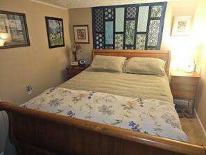 2 bedrooms, desk, iron/ironing board, free WiFi