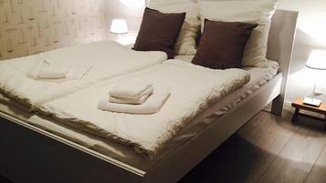 2 Schlafzimmer, Bügeleisen/Bügelbrett, WLAN