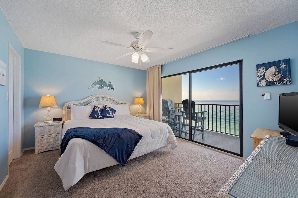 Condo (Commodore 905 (3/3)) | 3 bedrooms