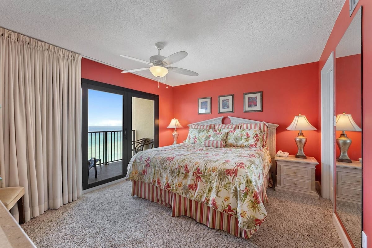 Condo, 2 Bedrooms (903) | 3 bedrooms