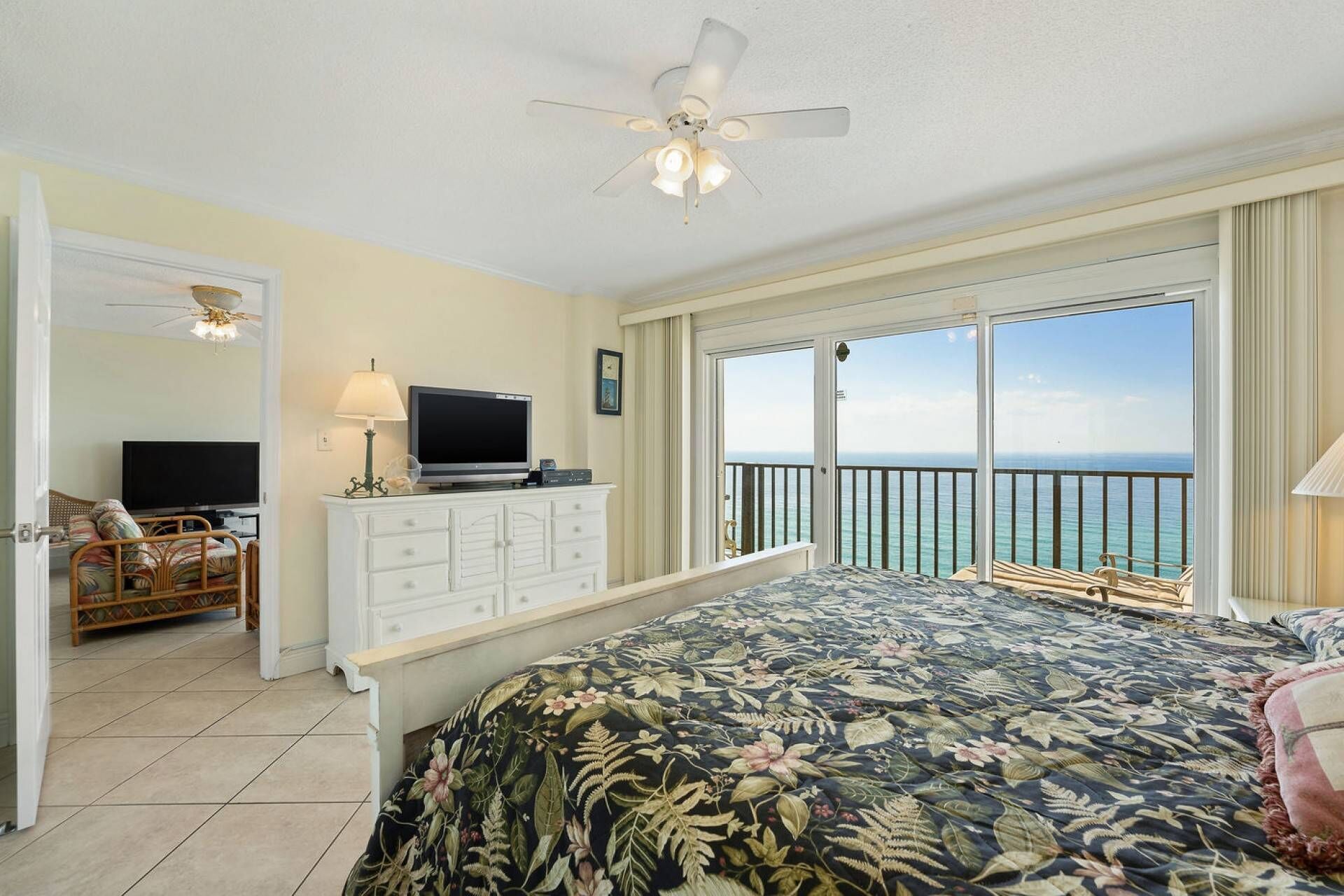 Condo, 3 Bedrooms (1301) | 3 bedrooms
