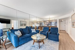 Condo, 1 Bedroom (602) | Living room