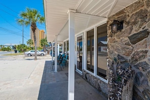House (A Sandy Shore (3/2)) | Exterior