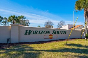 House (Horizon South Unit 53D (2/2)) | Exterior