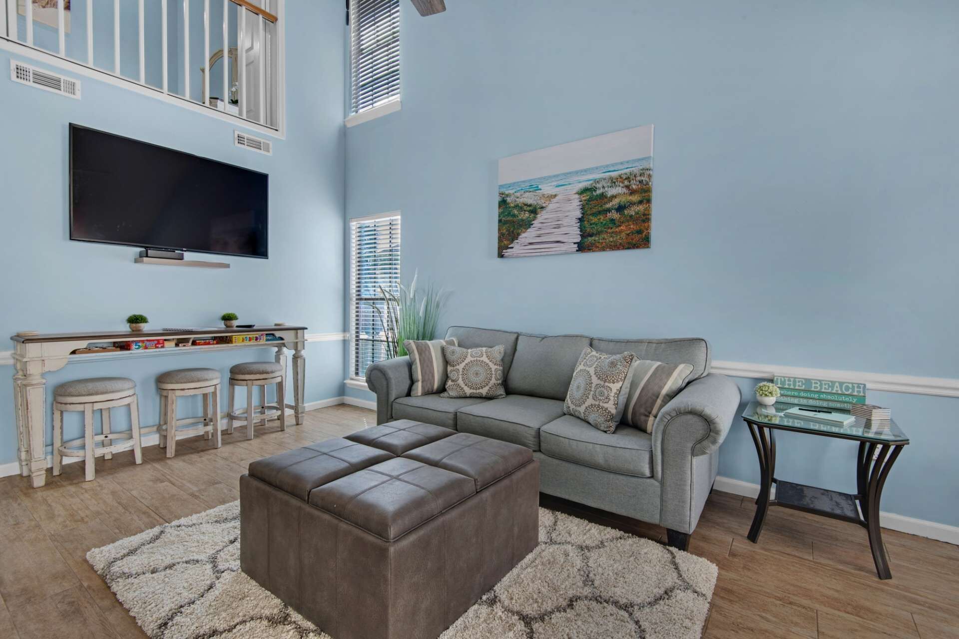 Kondominium (Horizon South Unit 53D (2/2)) | Ruang keluarga | TV layar datar dan pemutar DVD