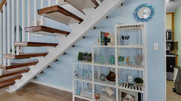 Kondominium (Horizon South Unit 53D (2/2)) | Ruang keluarga | TV layar datar dan pemutar DVD