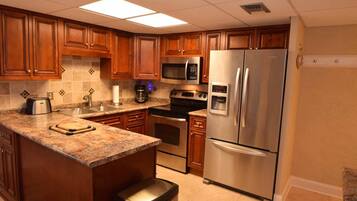 Kondominium (Sugar Beach C-17 (2/2)) | Dapur pribadi | Mesin pembuat kopi/teh