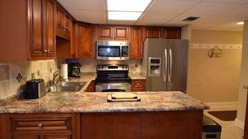 Condo (Sugar Beach C-17 (2/2)) | Private kitchen | Coffee/tea maker