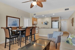 Condo (Sterling Reef 1206 (2/2)) | Living room | TV