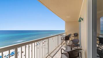 Condo (Seychelles 805 (2/2)*) | Exterior