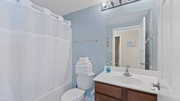 Condo (Seychelles 805 (2/2)*) | Bathroom