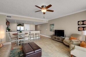 Condo (Palazzo 1105 (1/2)) | Living room