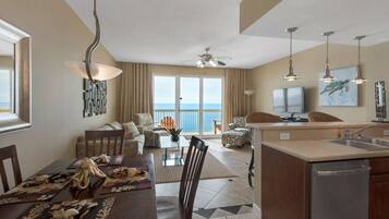 Kondominium | Tempat makan