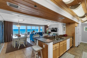 Condo (Long Beach Resort T II 201 (3/3)) | Private kitchen | Fridge, microwave, dishwasher, coffee/tea maker - Long Beach Resort by iTrip Panama City Beach (Panama City Beach)