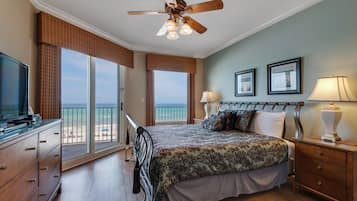 Condo (Marisol 204 (3/2)) | 3 bedrooms, free WiFi