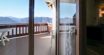 Maisonette "Meraner Blick" with Balcony & Wi-Fi; Parking Available