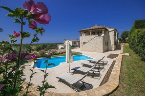 Villa | Pool - Villa Mayla (Porec)