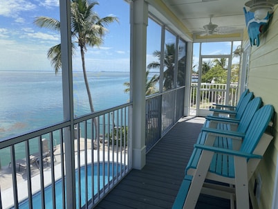 Oceanfront, Pool, Tiki, Amazing Views, Near Vaca, Great Dockage, Kayaks, Bikes