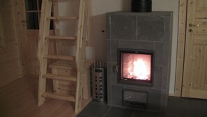 Interior - Dreamy log cabin in the middle of the forest (Rauhala)