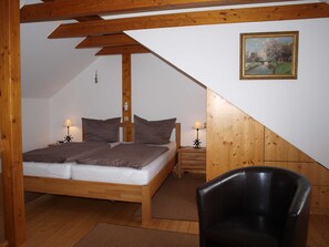1 Schlafzimmer, Zimmersafe, WLAN, Bettwäsche