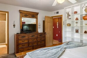 3 bedrooms, iron/ironing board, free WiFi, bed sheets - Ranch Style Home Uptown Sedona! Wilson - S022 (Sedona)