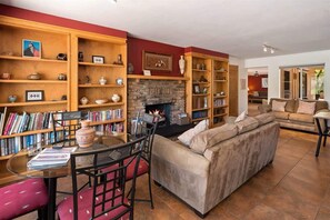 Interior - Ranch Style Home Uptown Sedona! Wilson - S022 (Sedona)