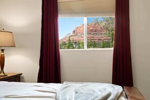 3 bedrooms, iron/ironing board, free WiFi, bed sheets - Ranch Style Home Uptown Sedona! Wilson - S022 (Sedona)