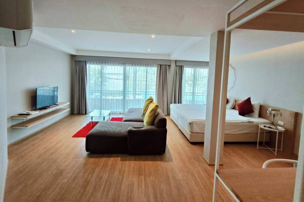 Habitación superior | Minibar, escritorio, espacio para trabajar con laptop y wifi gratis 