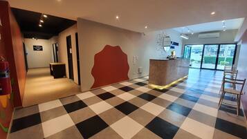 Sala de estar en el lobby