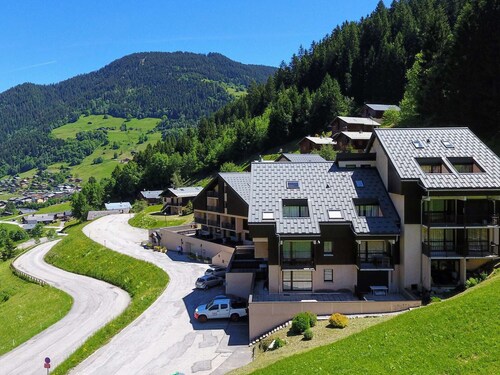 Bright duplex for 4-6 in Arêches-Beaufort, near slopes