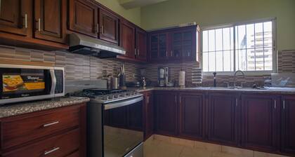 Harmony 3BR Apartment in the Heart of Piantini Nightlife