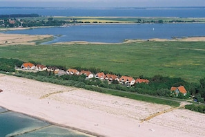 On the beach - First floor apartment LF 5.1 in Haus Windflüchter in Ostseebad Wustrow (Ostseebad Wustrow)