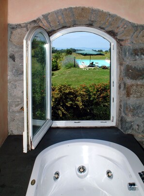Interior - Collina Blu - Villa with panoramic pool and gardens (Orvieto)