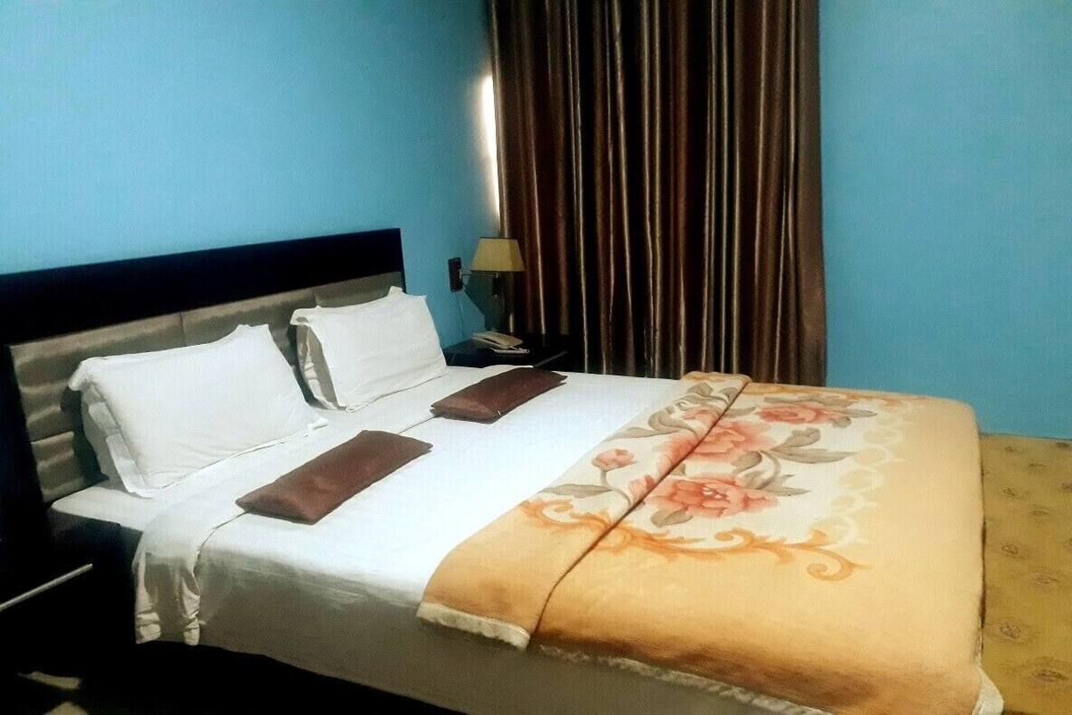 Deluxe-Dreibettzimmer