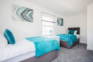 2 bedrooms - Elthorne Luxury Apartments  EL3 (Greater London)