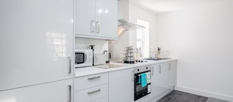 Elthorne Luxury Apartments EL3