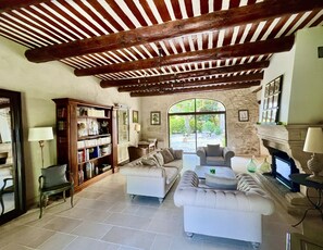 تلفزيون، تنس طاولة