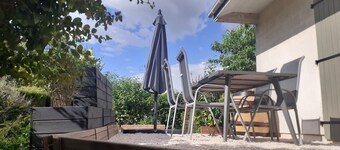 Gite L'orée de Nuitsmaison+espace Jeux/détente