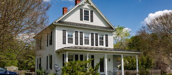 Irvington Country Getaway House