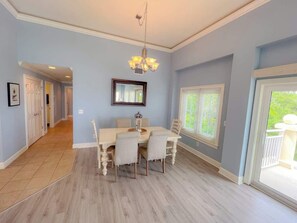 Dining - Sandy Feet Retreat-Penthouse- Included Golf Cart (Daufuskie Island)