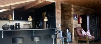 Vacation apartment on Lake Chiemsee in chalet style ✔ Freshly renovated ✔ 3min to the lake