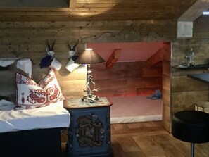 2 間睡房、免費 Wi-Fi、床單