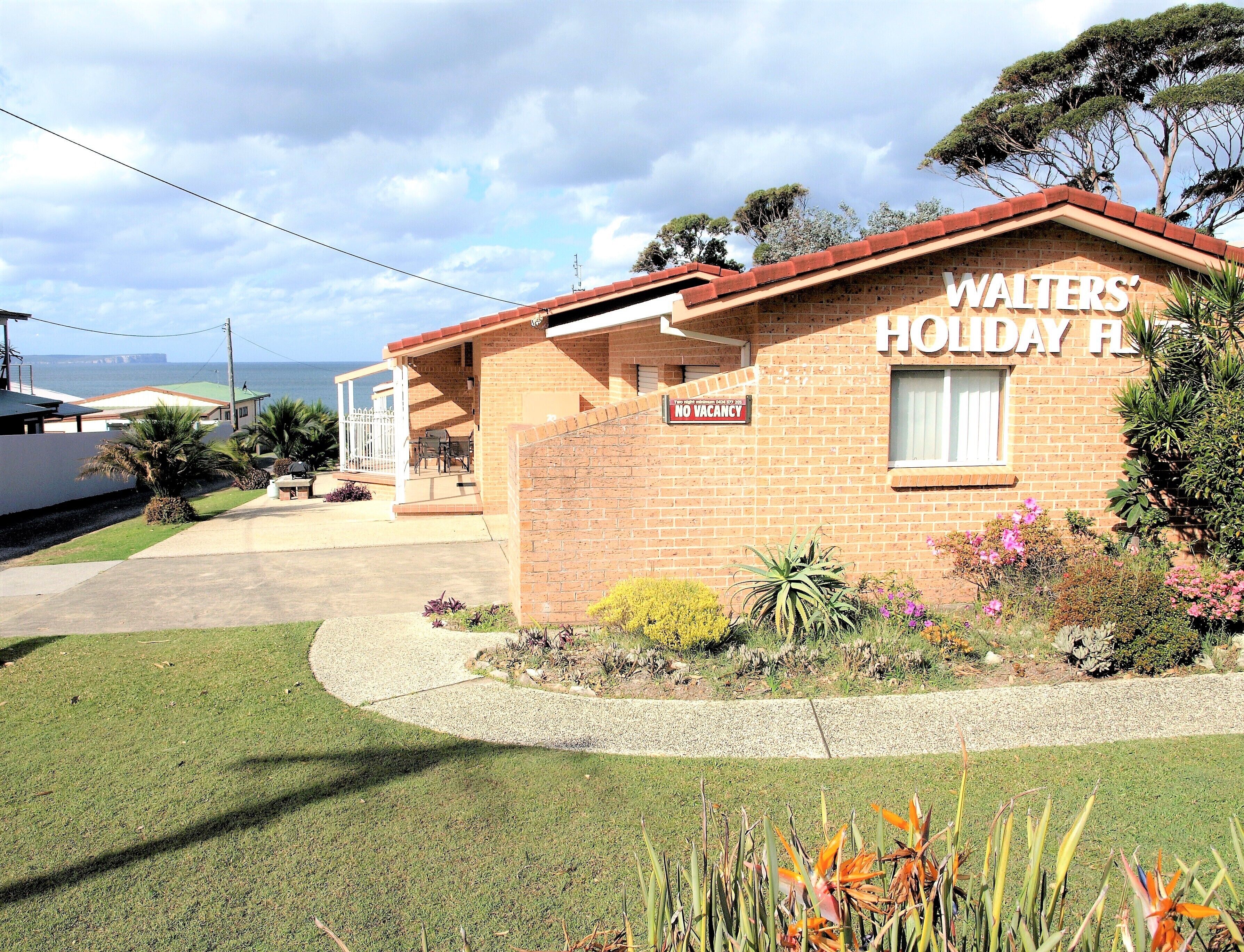 Walters Holiday Flats Hyams Beach 3 night or more deals.