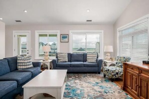 Smart TV, reproductor de DVD, libros y videoteca 