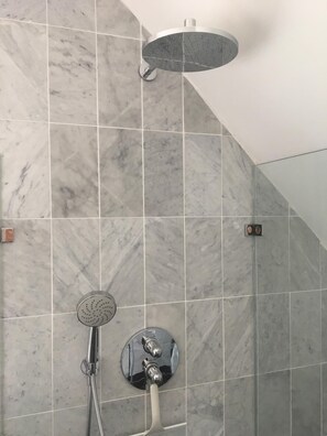 Bathroom - Semi-detached house on the Seddin golf course (Wildenbruch)