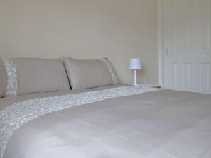 1 bedroom, free Internet - Glamaig by Interhome (Isle of Skye)