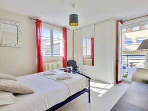 2 bedrooms, iron/ironing board, WiFi, bed sheets - Appartement de la Grande Plage - Welkeys (Biarritz)