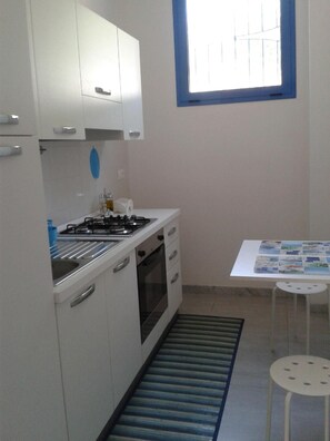 Kühlschrank, Ofen, Herdplatte, Gefrierschrank