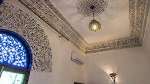 Unclassified image, 2 of 12, button - Riad Taha - Kenza Room (Fes)