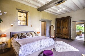 1 habitación y caja de seguridad en la habitación 